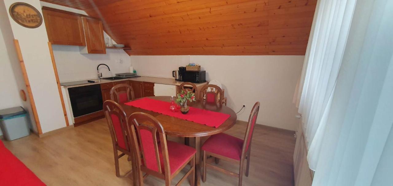 Apartment Apartmaji Taler